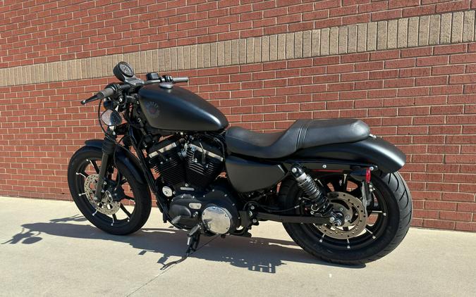 2022 Harley-Davidson Iron 883