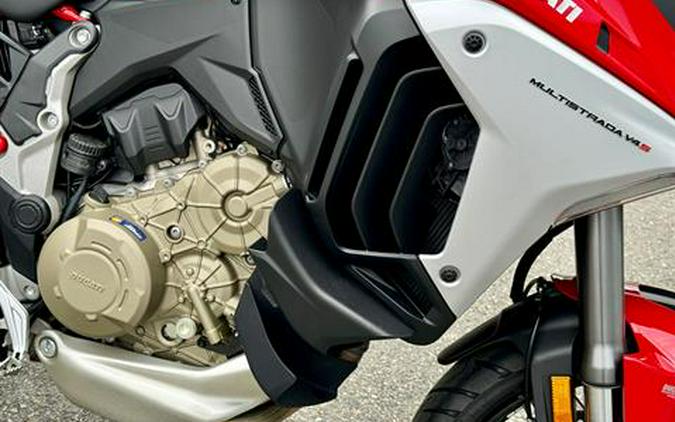 2024 Ducati Multistrada V4 S Travel & Radar Spoked Wheels