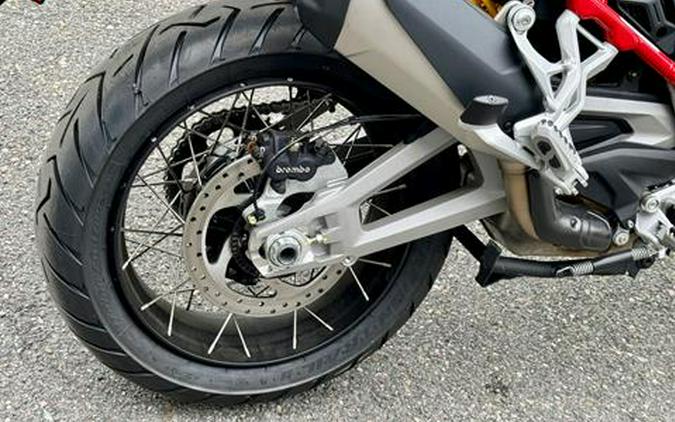 2024 Ducati Multistrada V4 S Travel & Radar Spoked Wheels