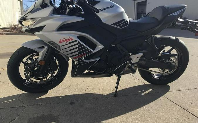 2026 Kawasaki Ninja® 650 ABS