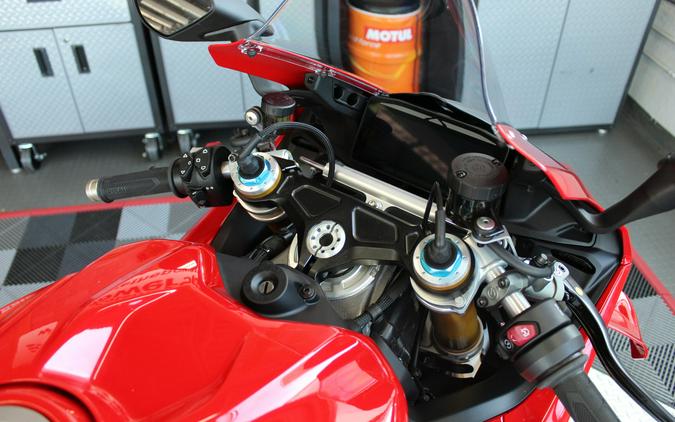 2025 Ducati Panigale V4 S