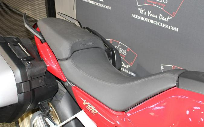 2023 Moto Guzzi V100 Mandello