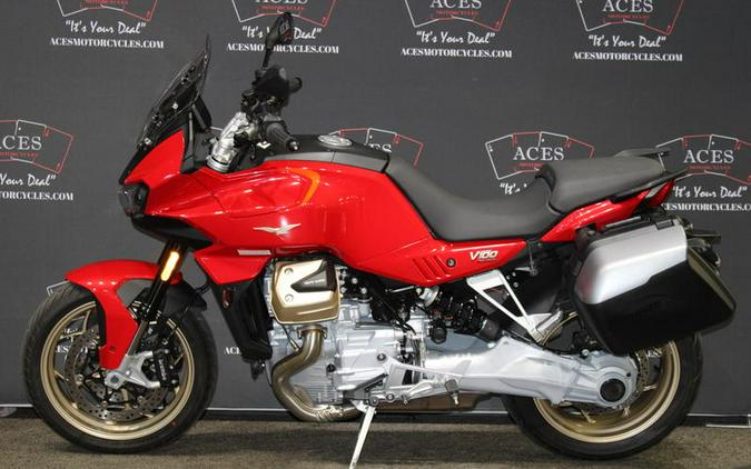 2023 Moto Guzzi V100 Mandello