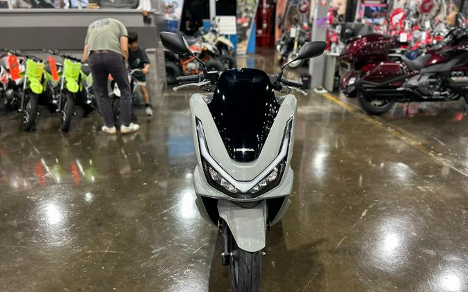 2025 Honda PCX ABS