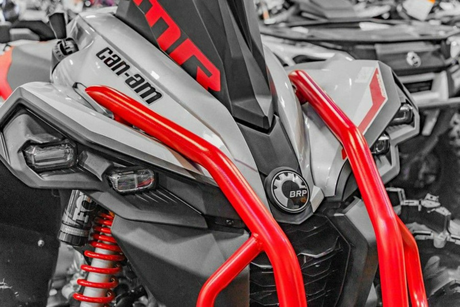 2026 Can-Am Renegade X Mr 1000 R Hyper Silver & Legion Red