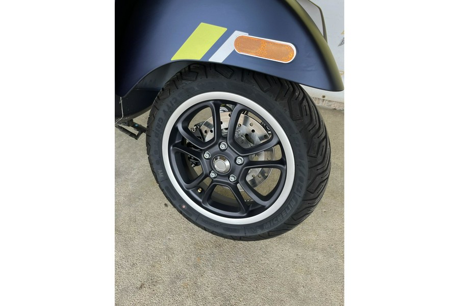 2024 Vespa GTS 300
