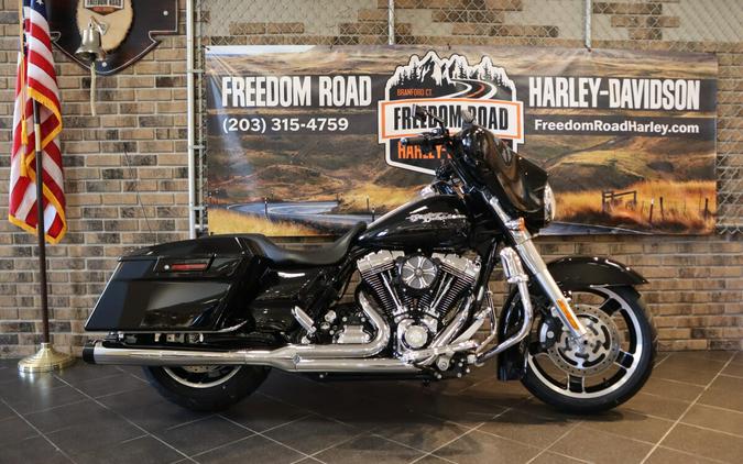2010 Street Glide (FLHX)