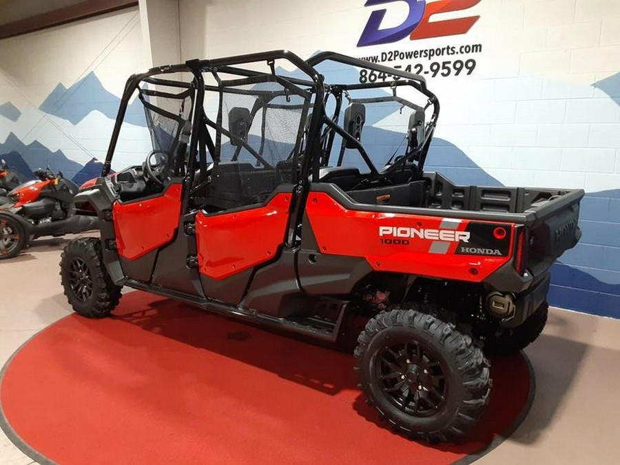 2023 Honda® Pioneer 1000-6 Deluxe Crew