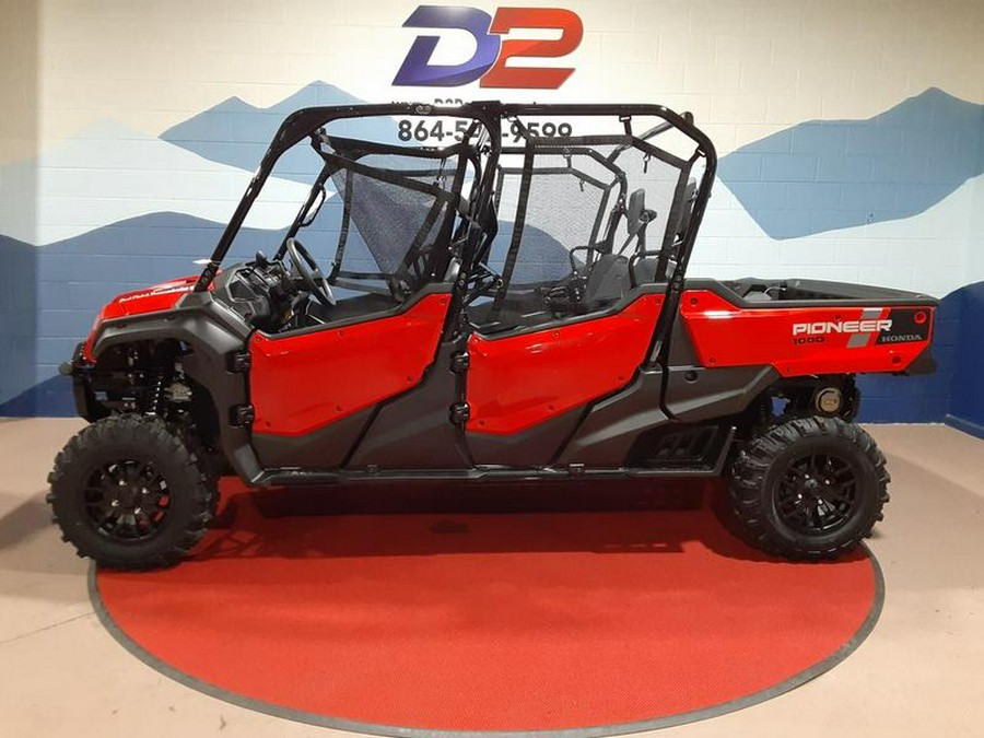 2023 Honda® Pioneer 1000-6 Deluxe Crew