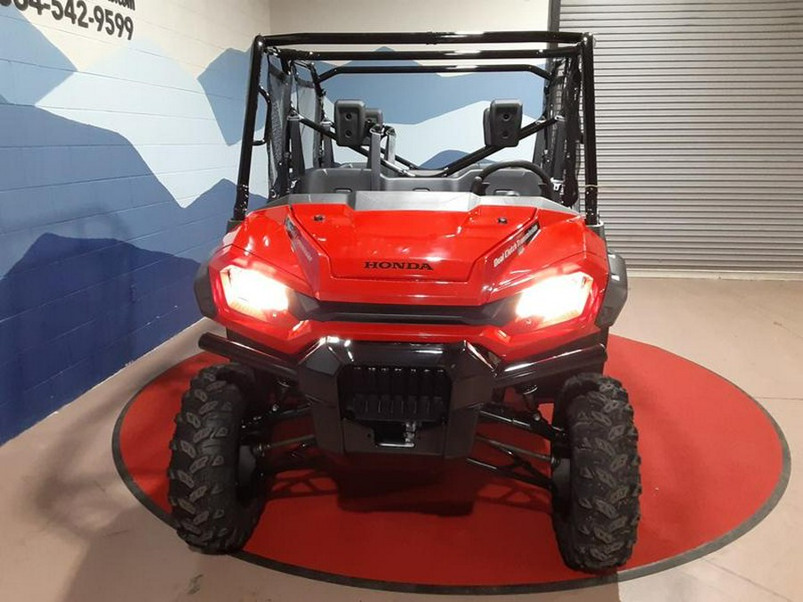 2023 Honda® Pioneer 1000-6 Deluxe Crew