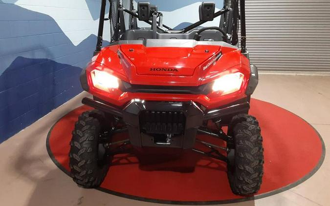 2023 Honda® Pioneer 1000-6 Deluxe Crew