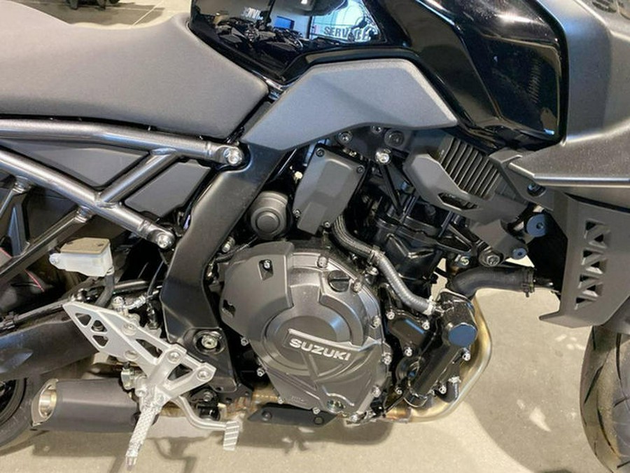 2023 Suzuki GSX-8S