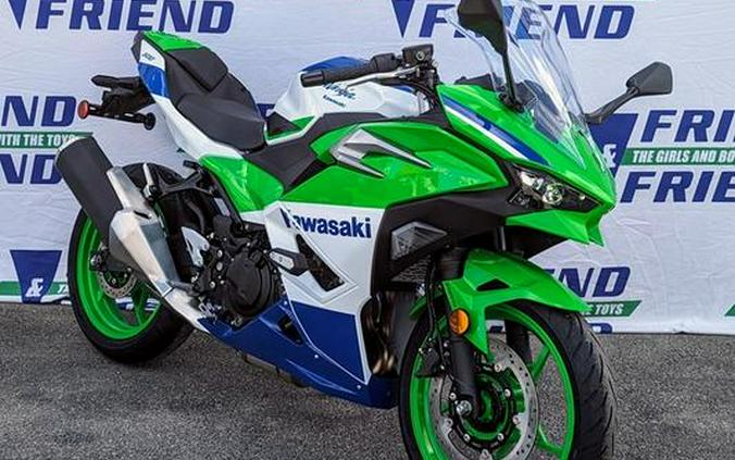 2024 Kawasaki Ninja 500 Review [14 Fast Facts]