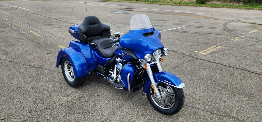 2024 Harley-Davidson® Tri Glide® Ultra FLHTCUTG