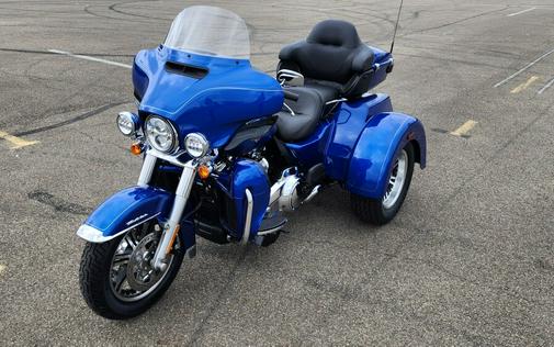 2024 Harley-Davidson® Tri Glide® Ultra FLHTCUTG