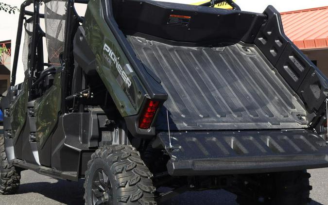 2025 Honda® Pioneer 1000-6 Deluxe Crew