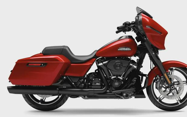 2025 Street Glide (FLHX)