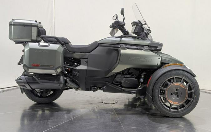 2025 Can-Am Canyon? Redrock
