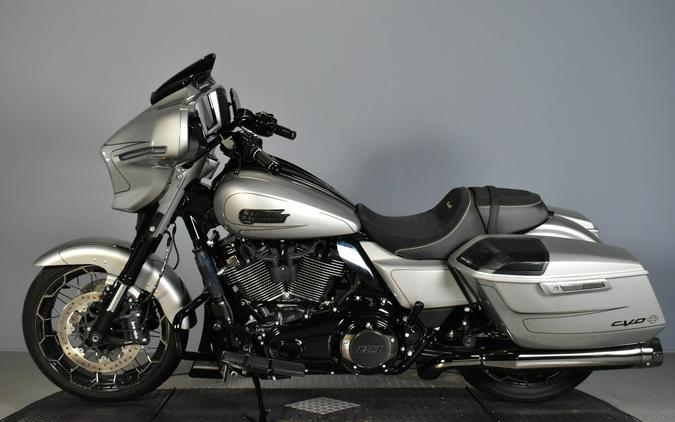 2023 Harley-Davidson CVO Street Glide FLHXSE