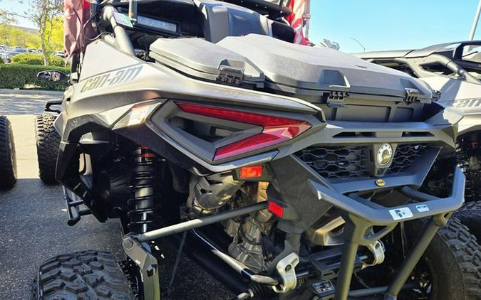 2025 Can-Am Maverick R MAX X rs With SMART-SHOX