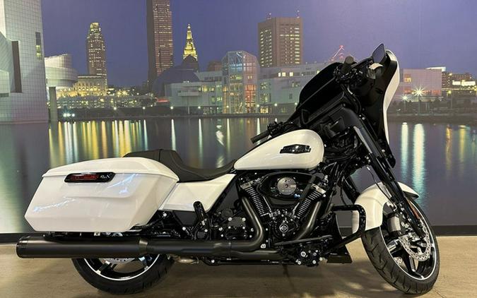 2024 Harley-Davidson FLHX - Street Glide