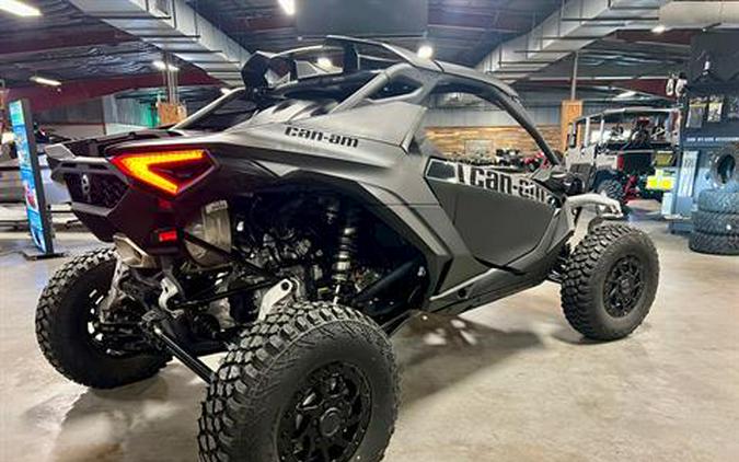 2024 Can-Am Maverick R X RS