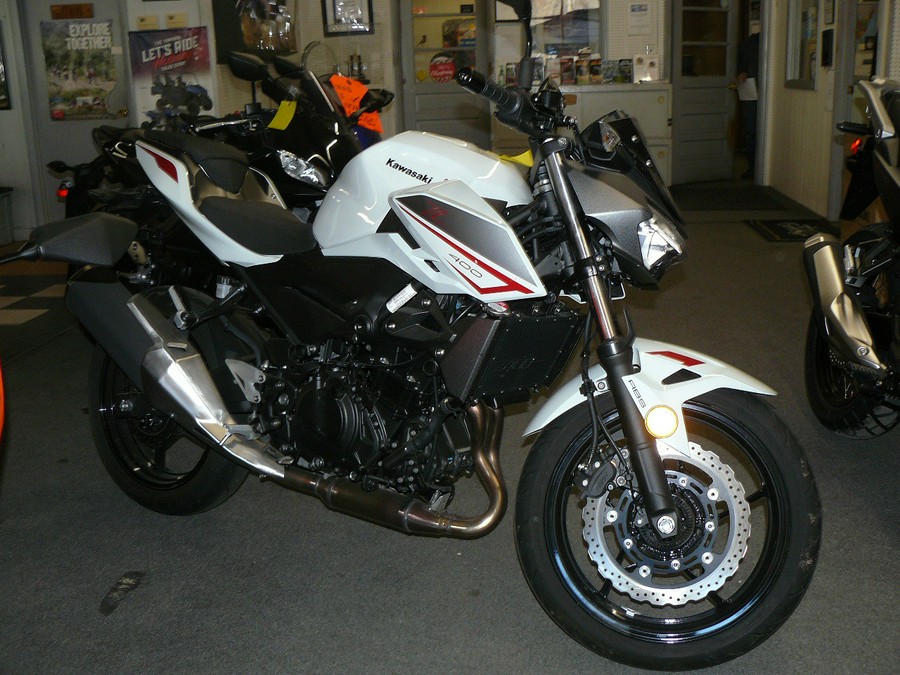 2023 Kawasaki Z400 ABS