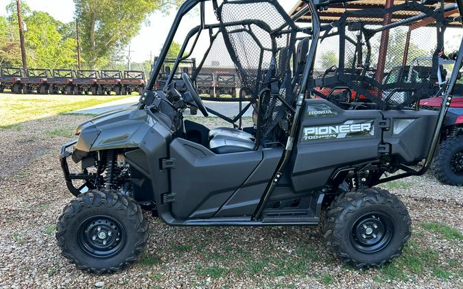 2024 HONDA Pioneer 700-4