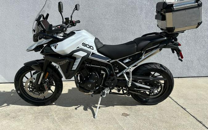 2024 Triumph Tiger 900 GT Pro Snowdonia White / Sapphire Black GT Snowdonia White Sapphire Black