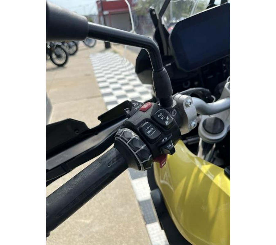 2019 BMW F 750 GS Austin Yellow Metallic Premium