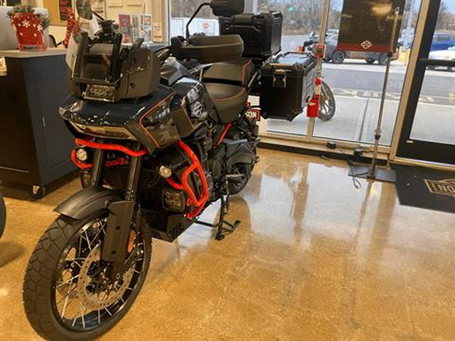 2025 Harley-Davidson CVO™ Pan America®