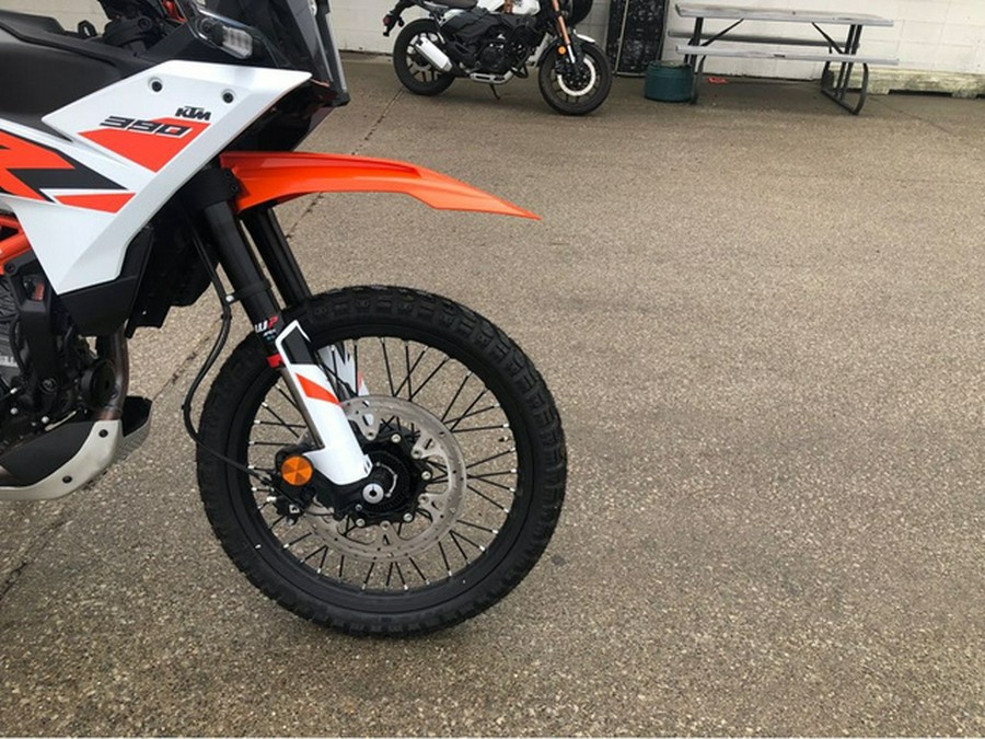 2026 KTM Adventure 390 R