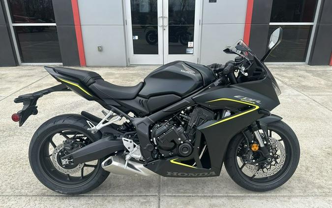 2026 Honda CBR650R E-Clutch