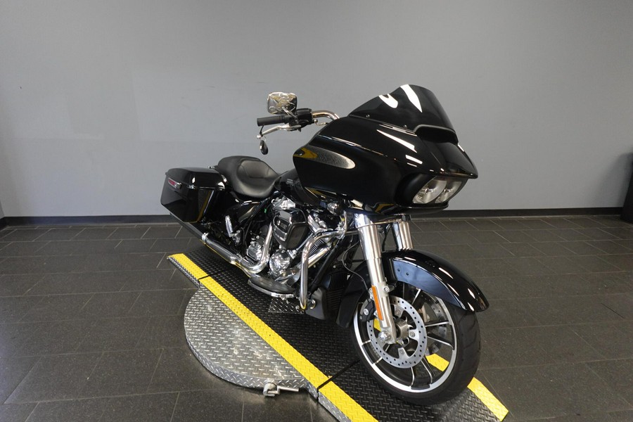 2022 Harley-Davidson Road Glide FLTRX