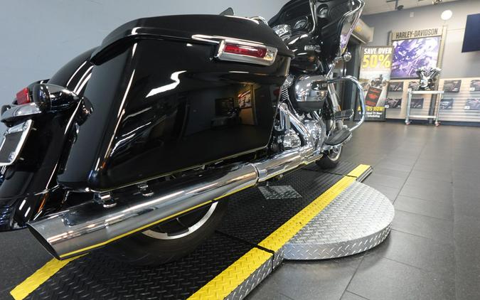 2022 Harley-Davidson Road Glide FLTRX