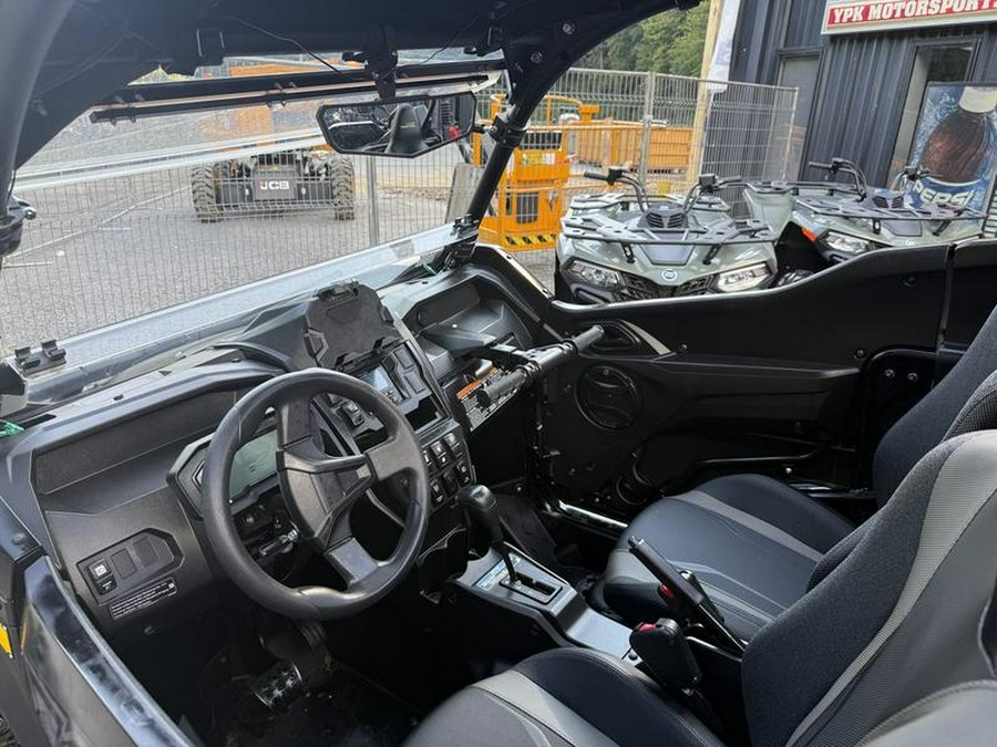 2026 Kawasaki Teryx KRX® 1000 Blackout Edition