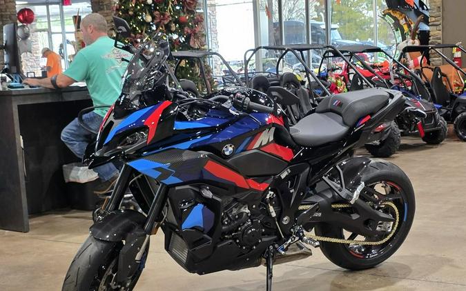 2026 BMW M 1000 XR