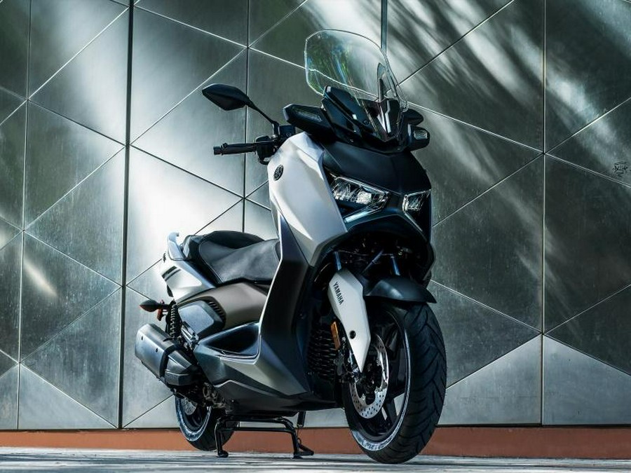 2024 Yamaha XMAX