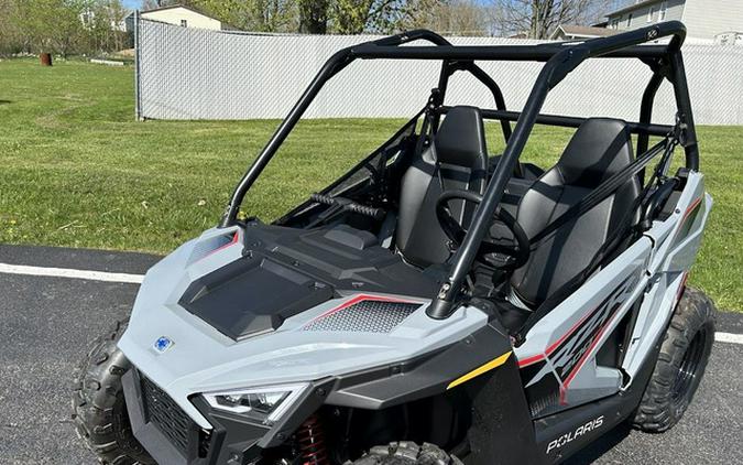 2024 Polaris RZR 200 EFI