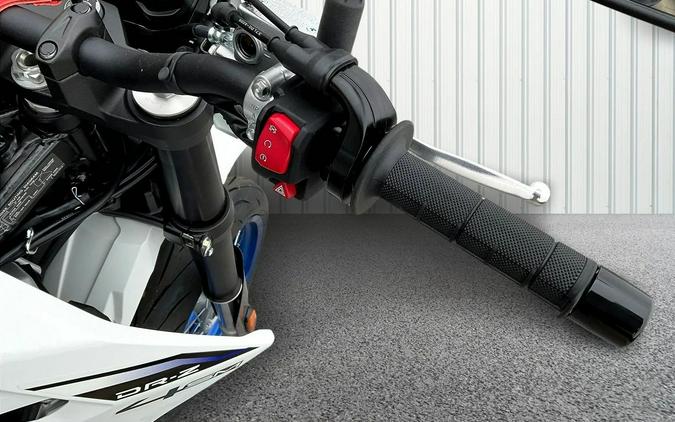 2025 Suzuki DR-Z 4SM Base