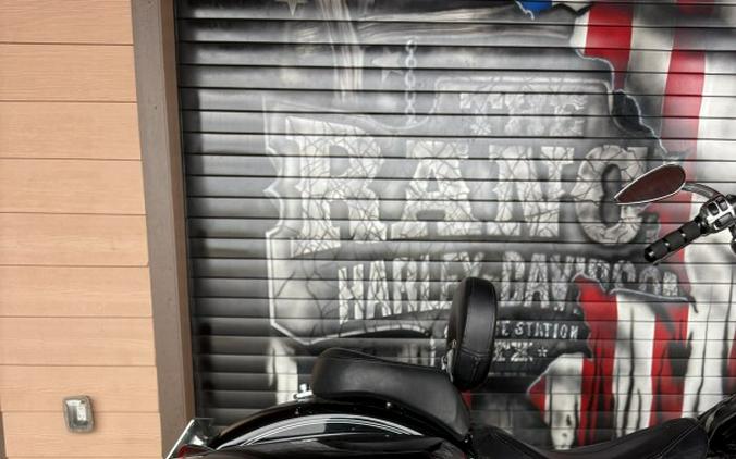 2005 Harley-Davidson® Fat Boy® Vivid Black