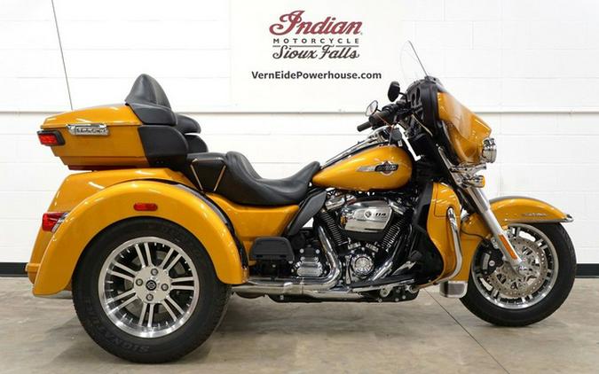 2023 Harley-Davidson FLHTCUTG - Tri Glide Ultra