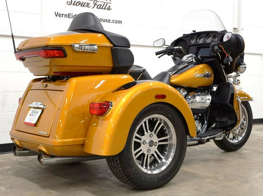 2023 Harley-Davidson® FLHTCUTG - Tri Glide® Ultra