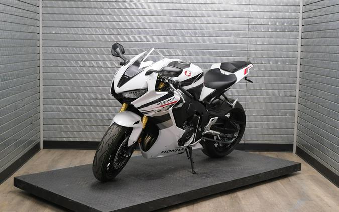 2026 HONDA CBR1000R