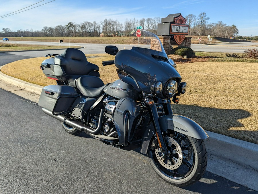 2022 Harley-Davidson Ultra Limited Gunship Gray