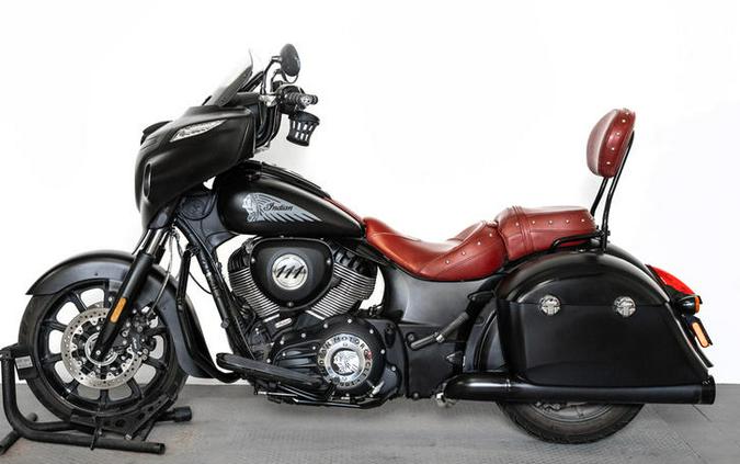 2018 Indian Motorcycle® Chieftain® Dark Horse® ABS Thunder Black Smoke