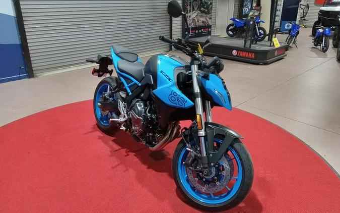 2024 Suzuki GSX-8S