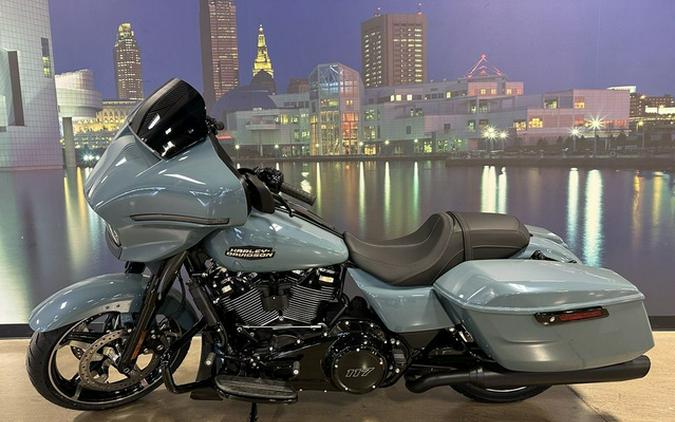 2024 Harley-Davidson FLHX - Street Glide