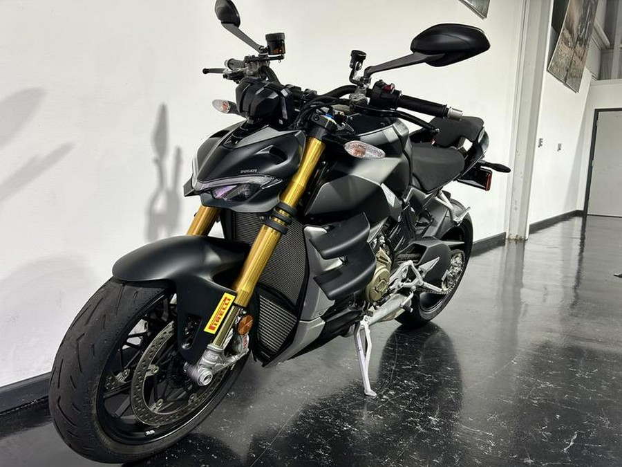 2022 Ducati Streetfighter V4 S Dark Stealth