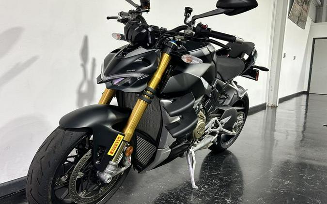 2022 Ducati Streetfighter V4 S Dark Stealth